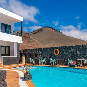 https://el-hotelito-del-golfo.in-canary-islands.com